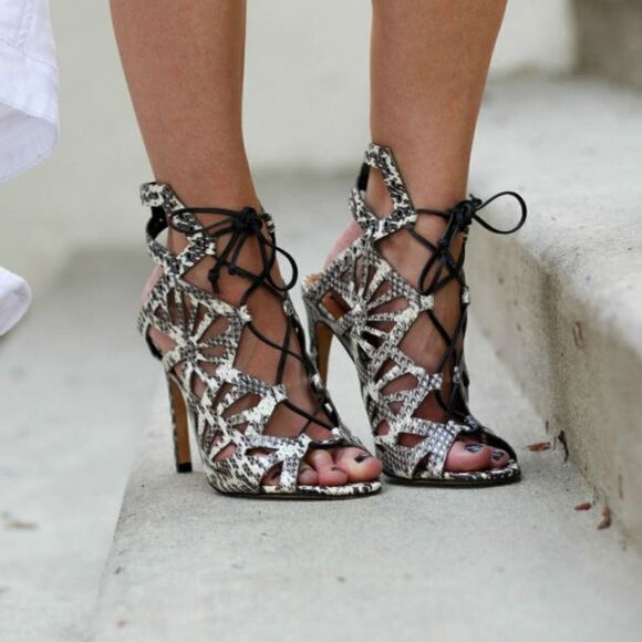 Dolce vita Helena cut out sandals - Picture 14 of 14